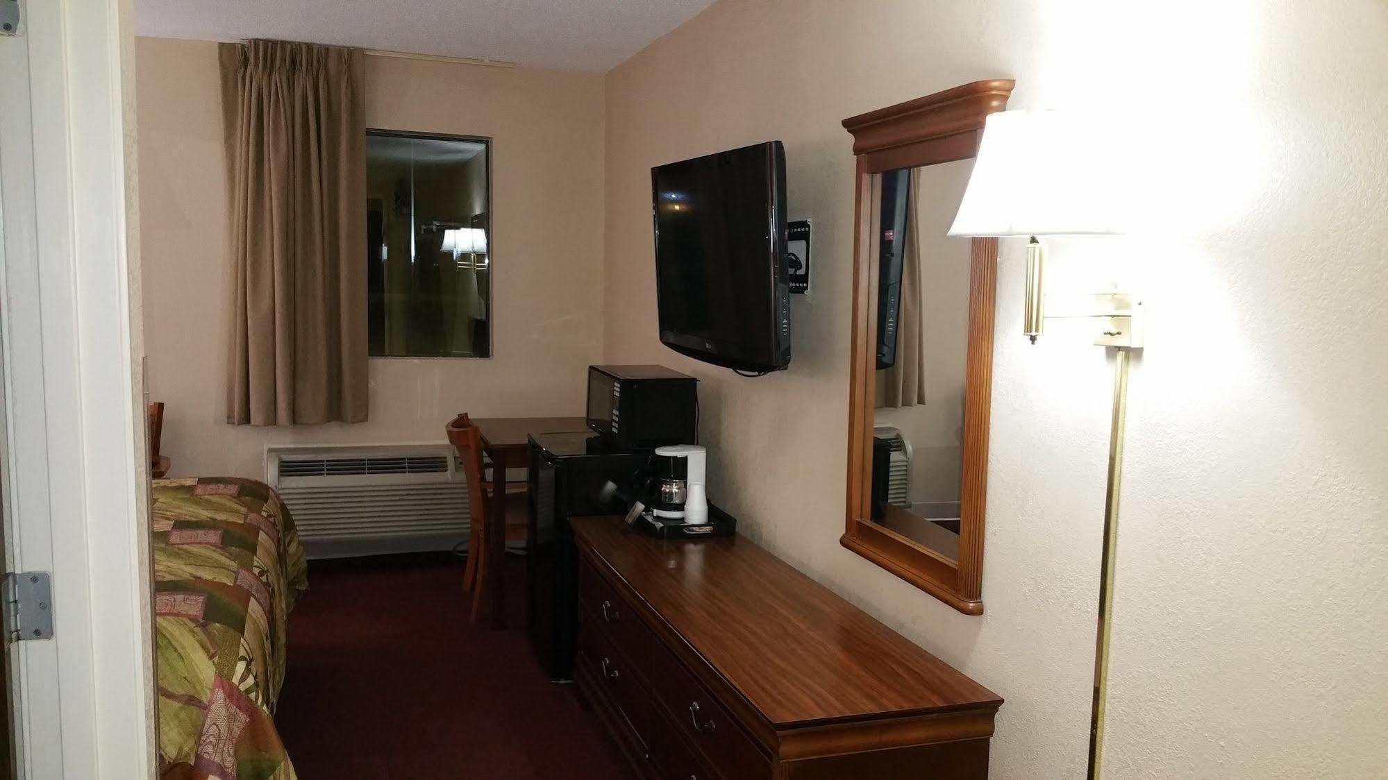 Hotel Briarwood 2*