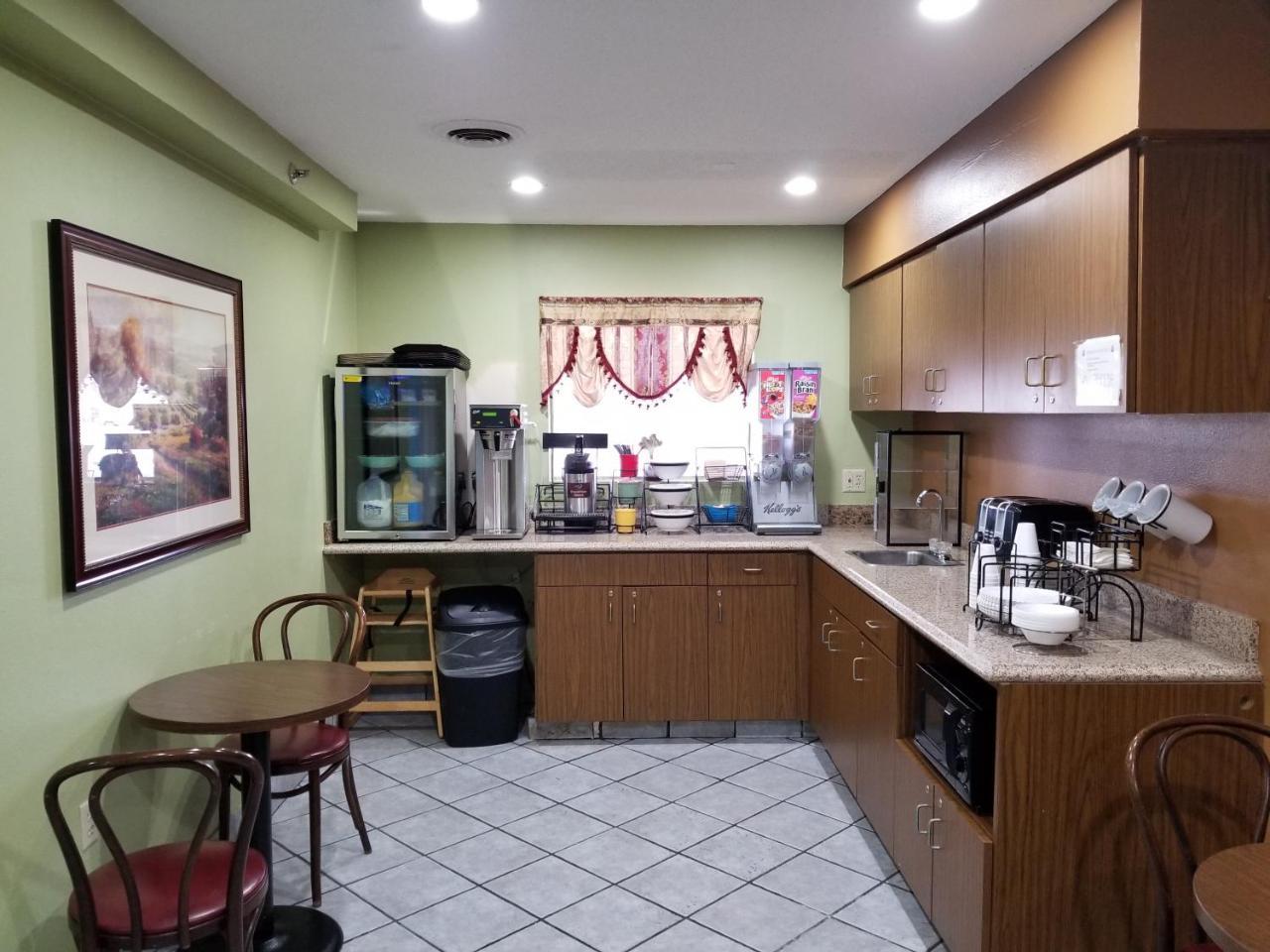 Briarwood Hotel Fairfield
