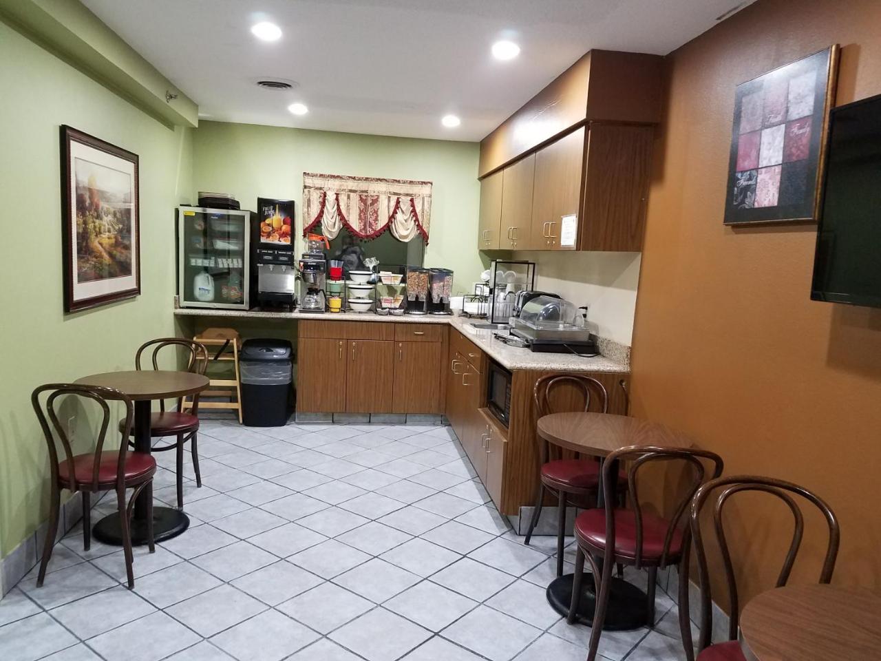 Hotel Briarwood 2*
