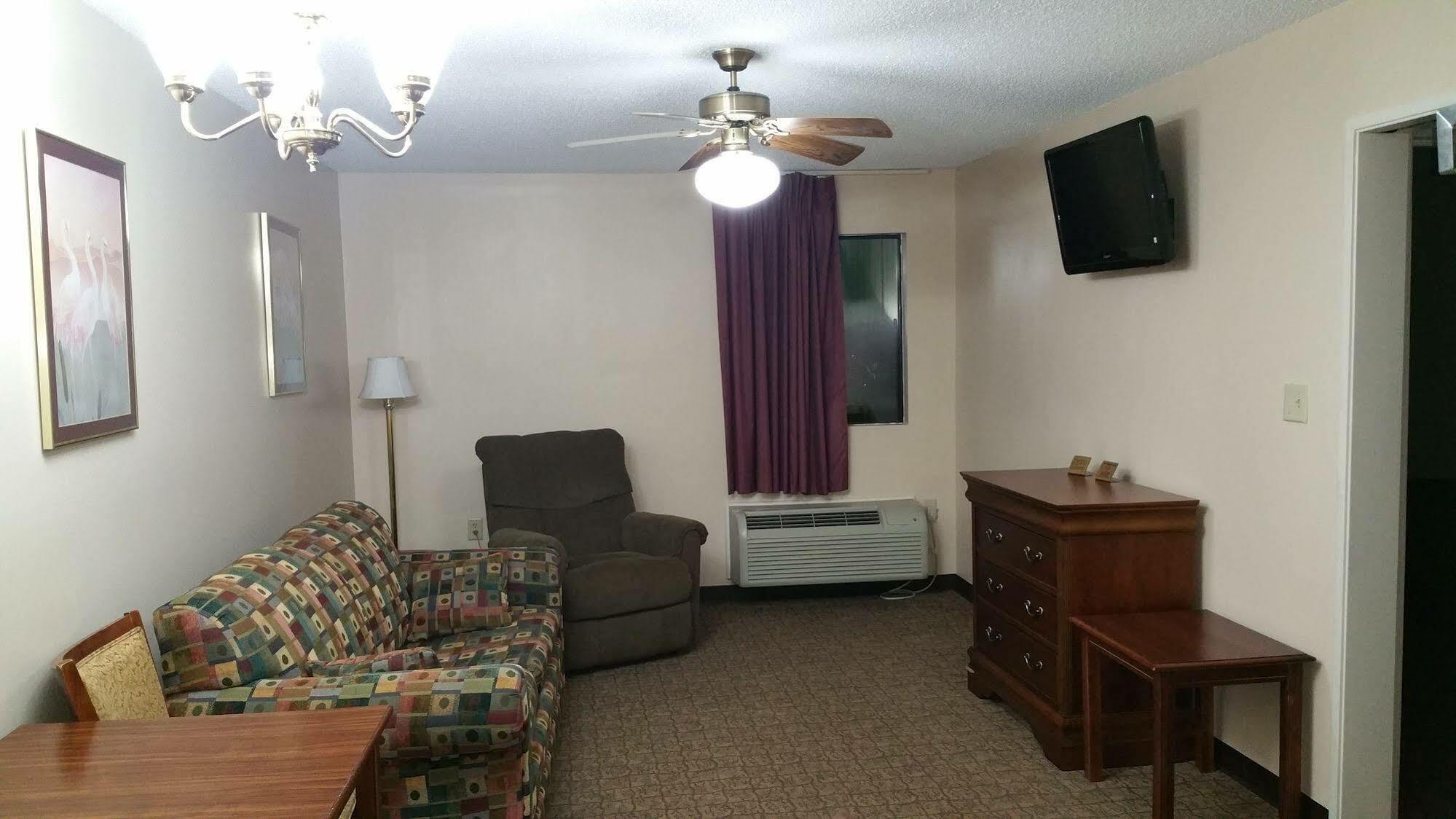 Briarwood Hotel Fairfield